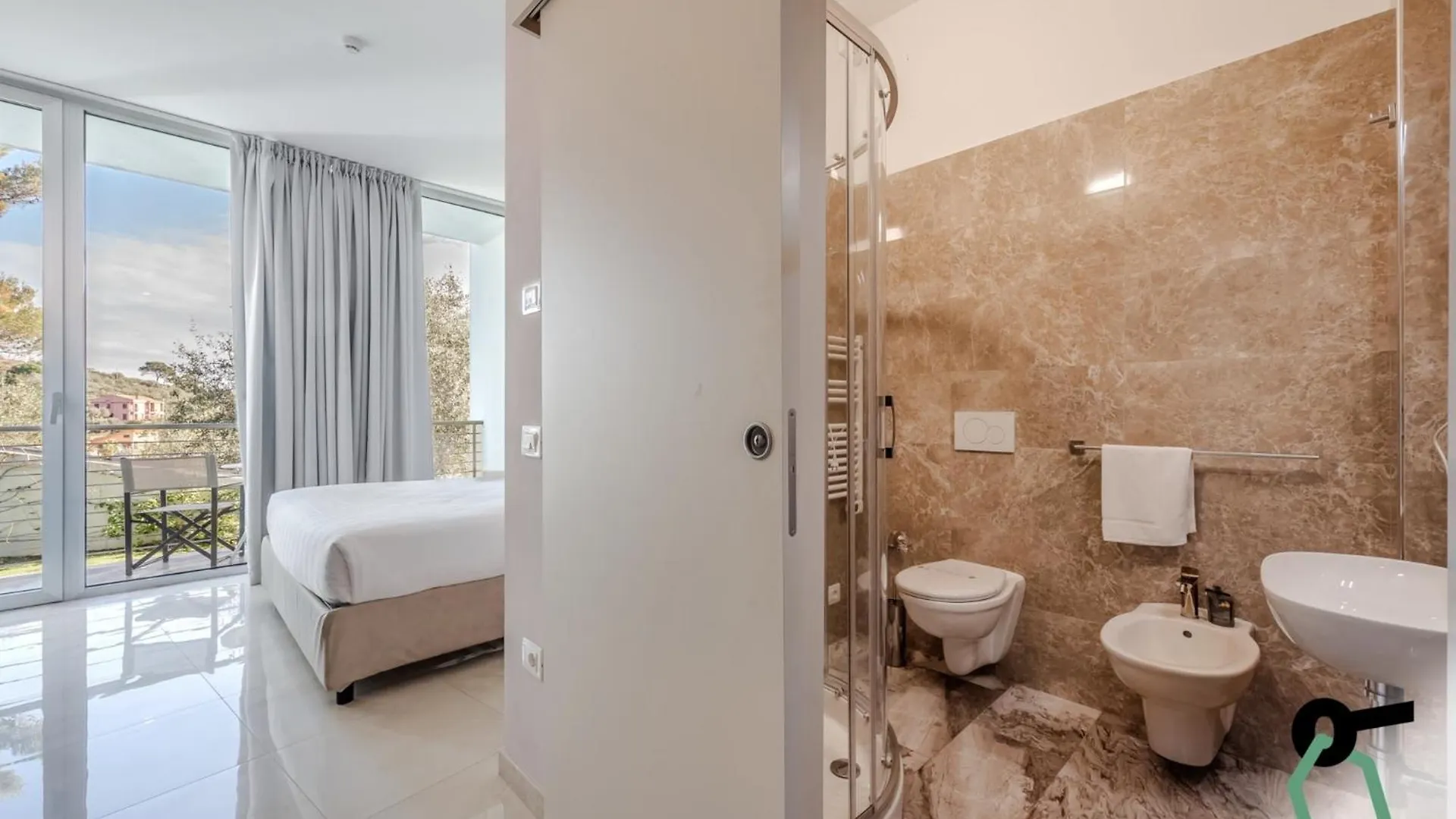 Hotiday Room Collection - Porto Venere