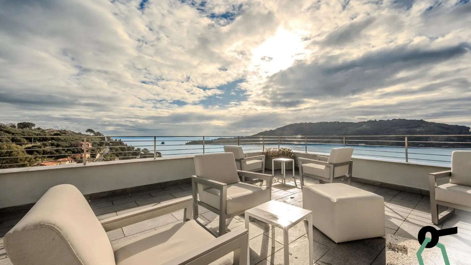 **** Hotel Hotiday Room Collection - Porto Venere Italy